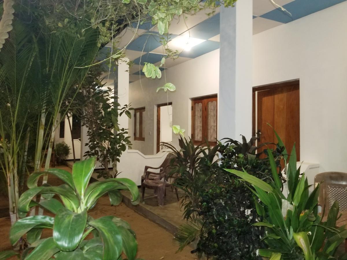 Utopia Arugambay Baie d'Arugam Extérieur photo